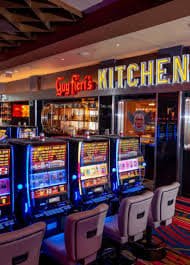4yfn Baccarat Premium
